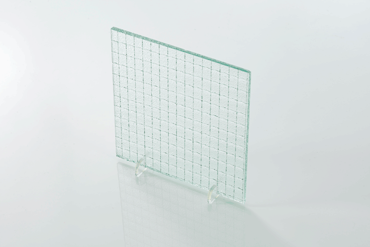 clear-wired-glass-